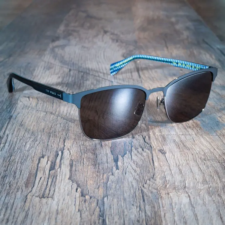 Ted Baker Toby 1806 002 56 x 18